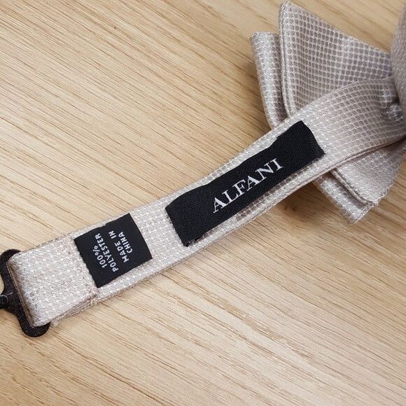 ALFANI Mens Bow Tie & Pocket Square Tan Taupe Textured Pre-Tied Matching Set - Picture 3 of 4